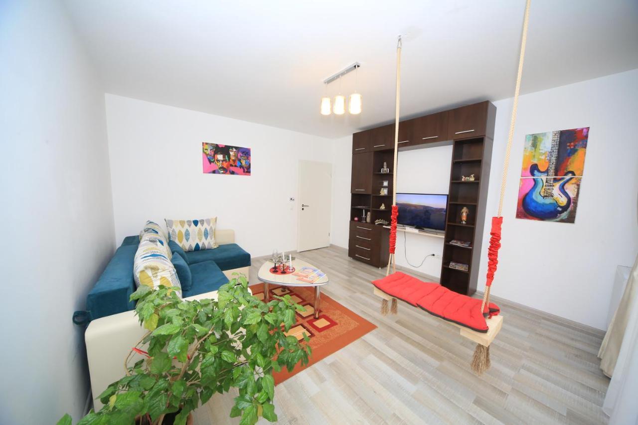 Happy Family Apartamento Braşov Exterior foto