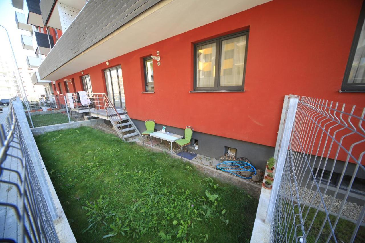 Happy Family Apartamento Braşov Exterior foto