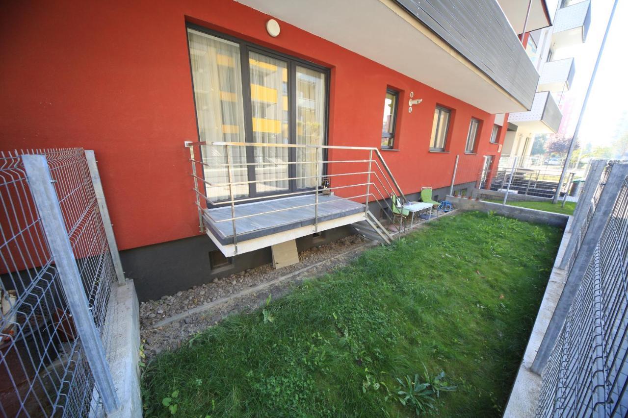 Happy Family Apartamento Braşov Exterior foto