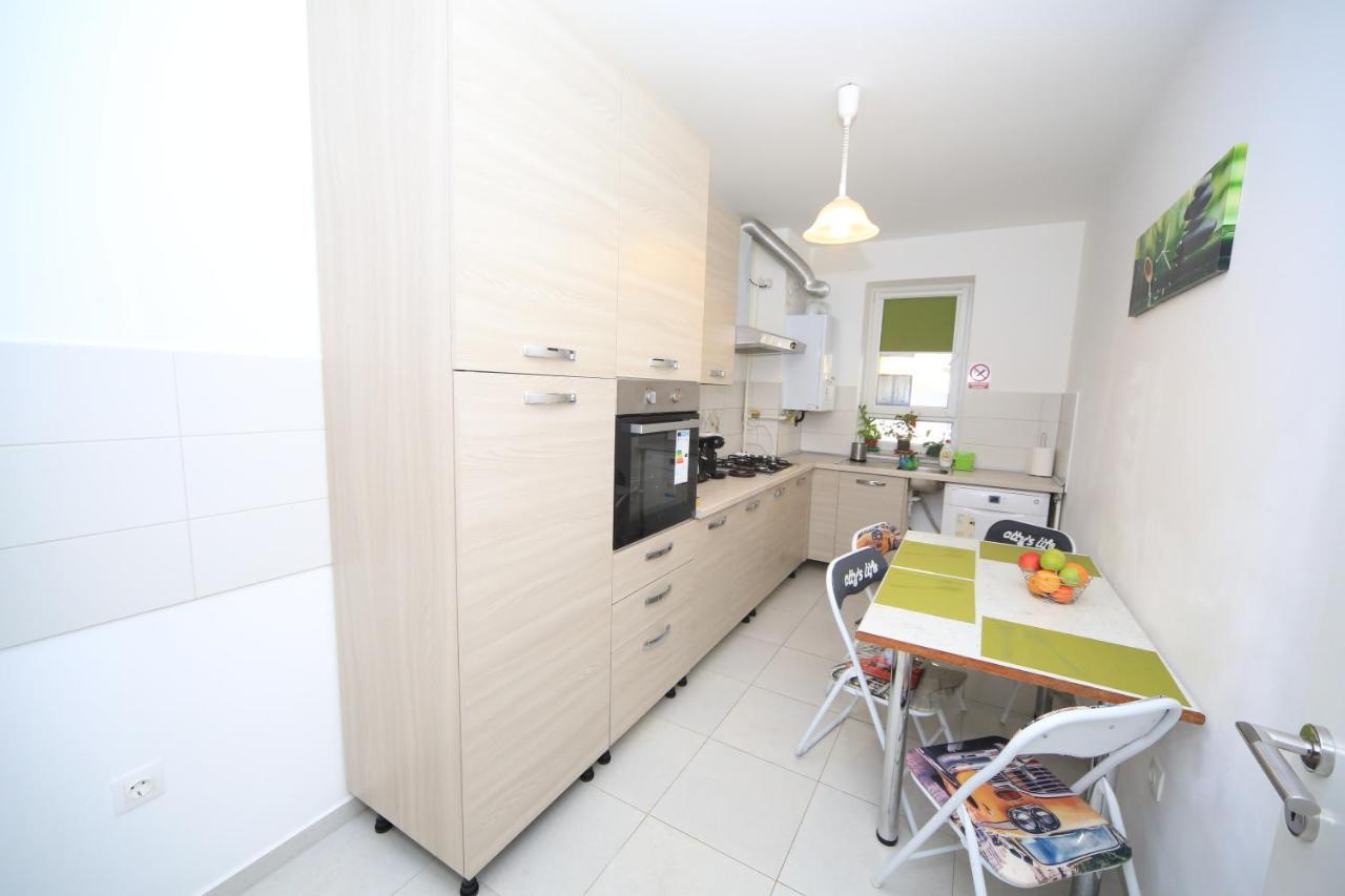Happy Family Apartamento Braşov Exterior foto
